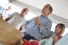 Michael Ignatieff au march� de la gare de Sherbrooke
