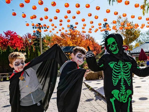 L'Halloween au Zoo de Granby L'Halloween au Zoo de Granby