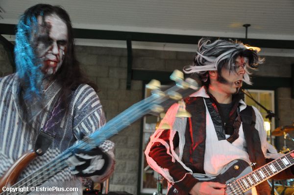 Marche des zombies d'East Angus - Estrieplus.com | Actualités locales ...