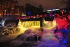 Barrage Ab�naquis en lumi�re