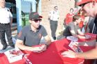 S�ance d'authographe avec les joueurs de la LNH